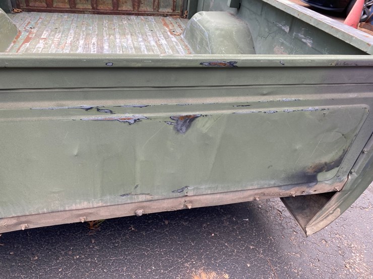 #144-•-1986-chevy-d30-8'-long-box-bed-image-28