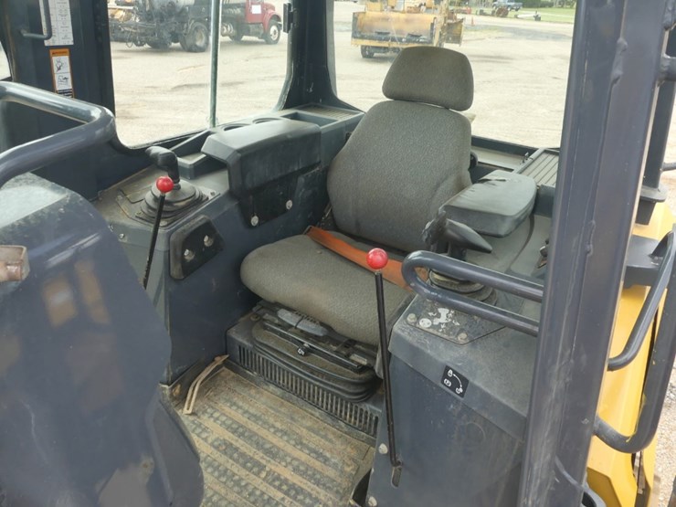 2019-deere-650k-xlt-image-13