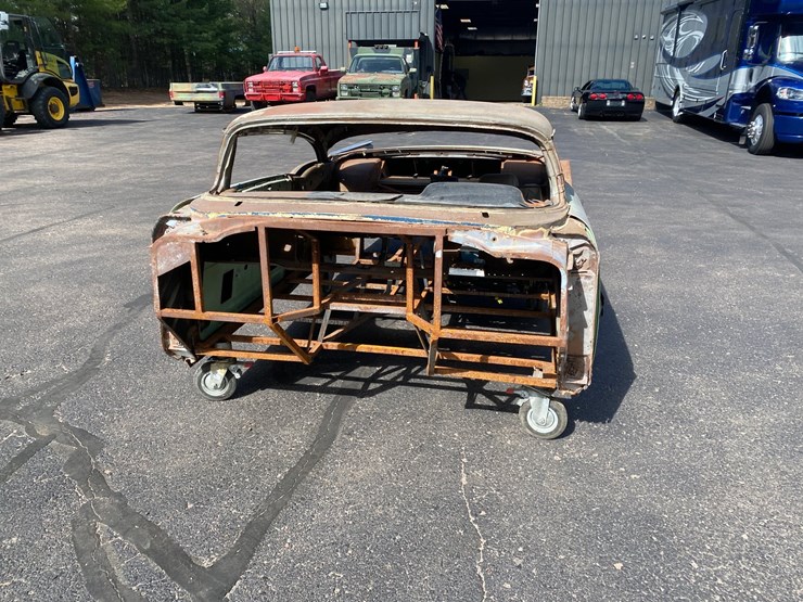 #110-•-1957-chevy-belair-2-door-hardtop-body-parts-(no-title)-(schofield,-wi)-image-4