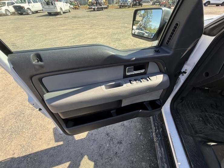 2014-ford-f150-image-28