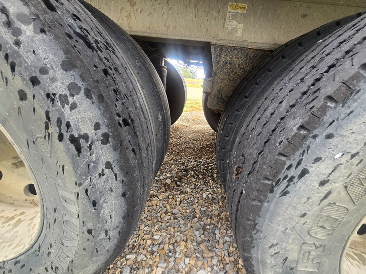 #23255-•-2006-40'-east-manufacturing-end-dump-trailer-image-52
