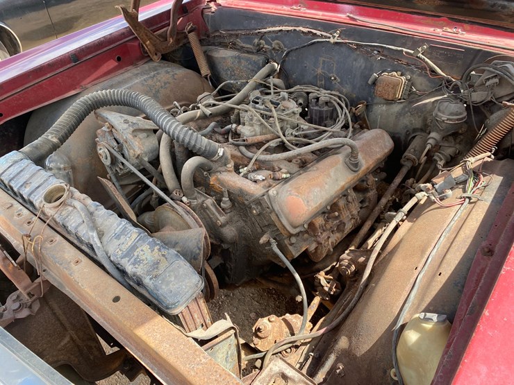 #121-•-1965-oldsmobile-442-(no-title)-(nitke-yard-mosinee,-wi)-image-33