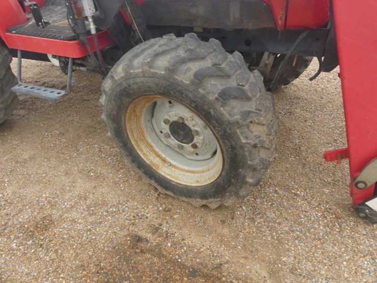 massey-ferguson-1540-image-9