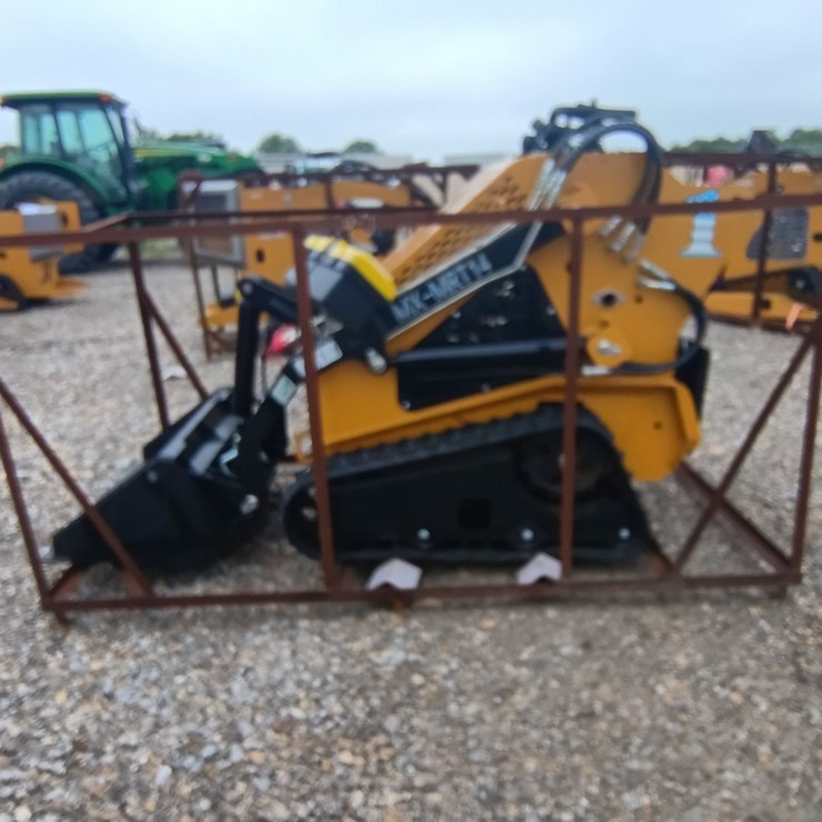 #24713 • 2025 AGT MX-MRW14 Mini Skid Steer