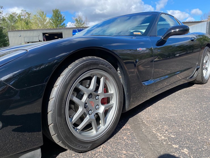#150-•-2002-corvette-z06-frc-6-speed-(has-wi-title)-(schofield,-wi)-image-24