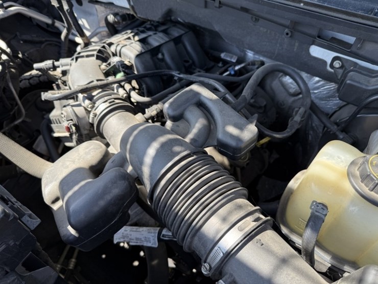 2014-ford-f150-image-12