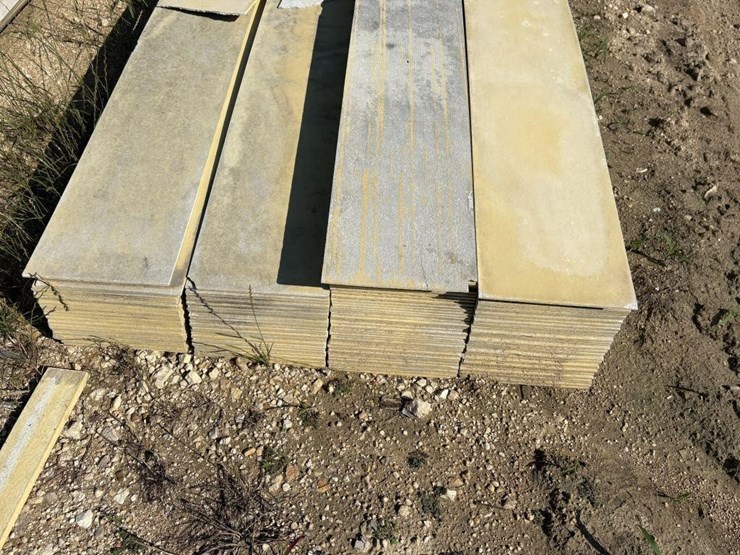 l2---bundle-of-non-wood-trim-image-4