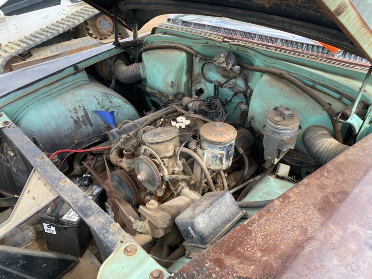 #109-•-1956-cadillac-de-ville-sedan-(title-in-delay)-(nitke-yard-mosinee,-wi)-image-41