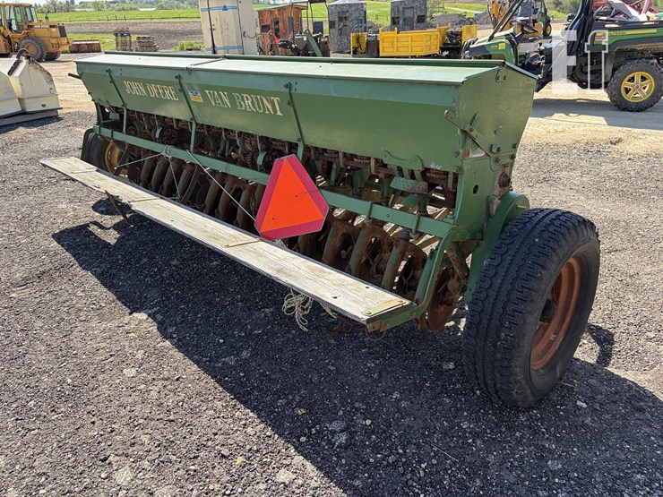 john-deere-660-image-3