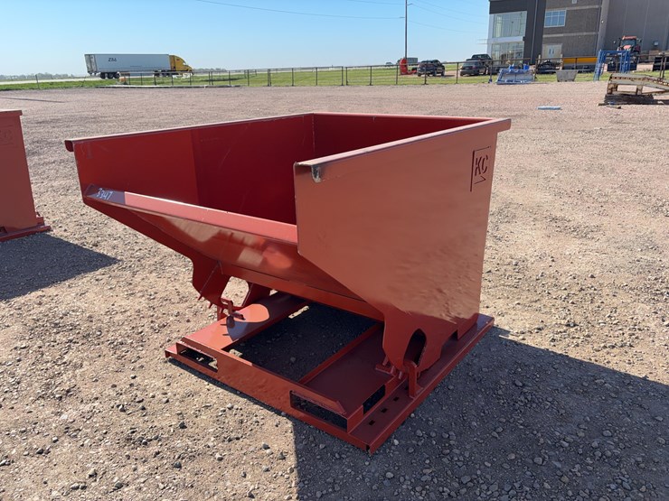 self-dumping-hopper-image-1