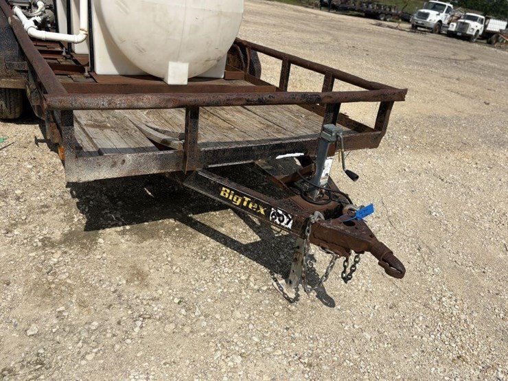 l2---big-tex-16'-trailer-with-water-tank-and-pump-image-3