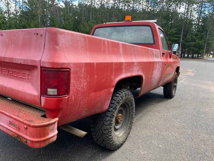 #148-•-1986-chevy-d30-m1108-military-truck-(has-wi-title)-(schofield,-wi)-image-25