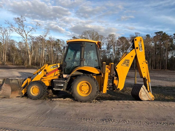 jcb-3cx-image-1