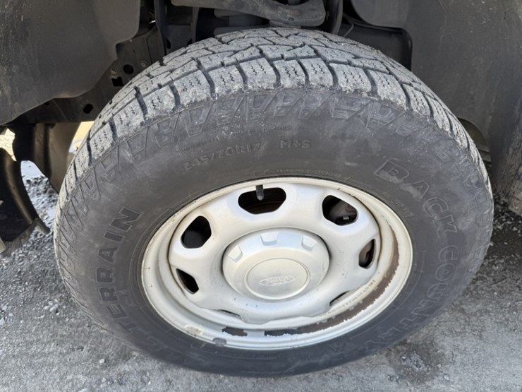 2014-ford-f150-image-16