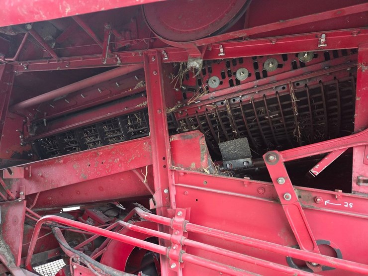 case-ih-1660-image-26