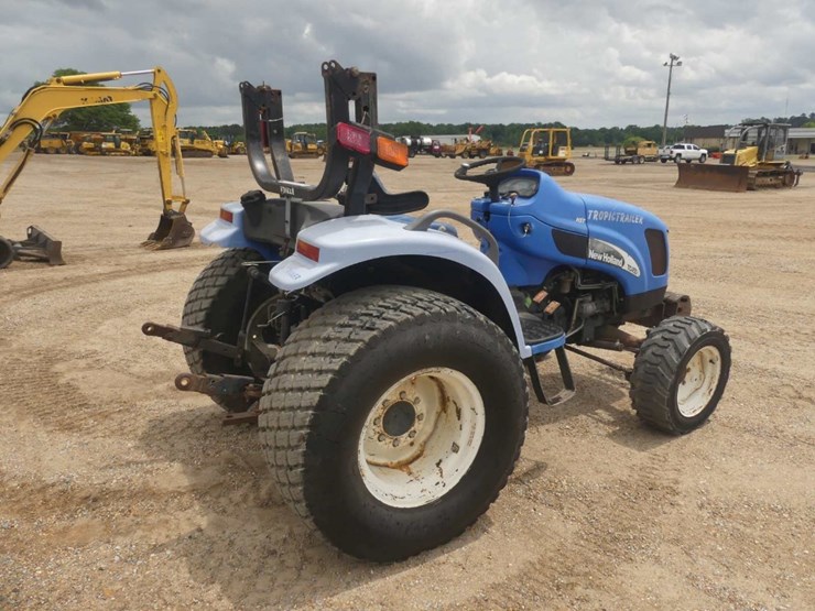 new-holland-tc45da-image-3