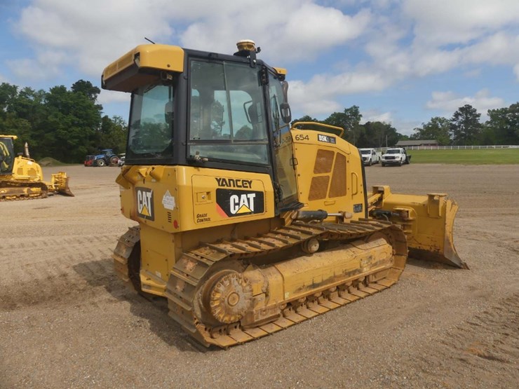 2018-caterpillar-d5k2-xl-image-3