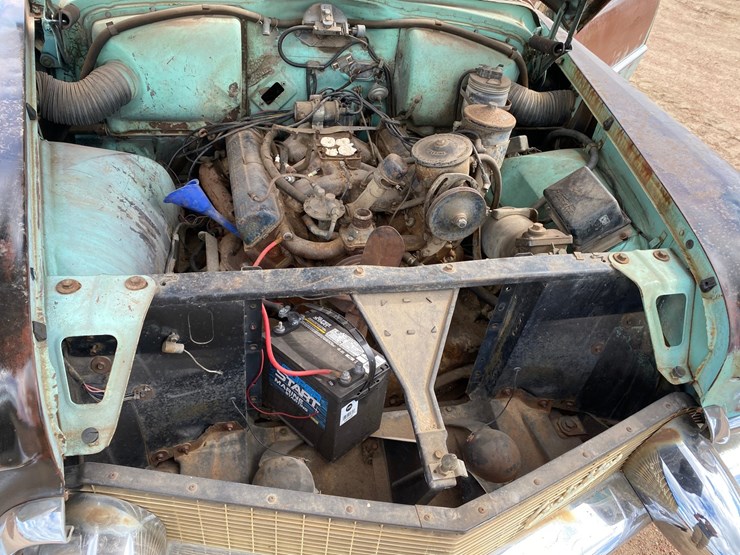 #109-•-1956-cadillac-de-ville-sedan-(title-in-delay)-(nitke-yard-mosinee,-wi)-image-36
