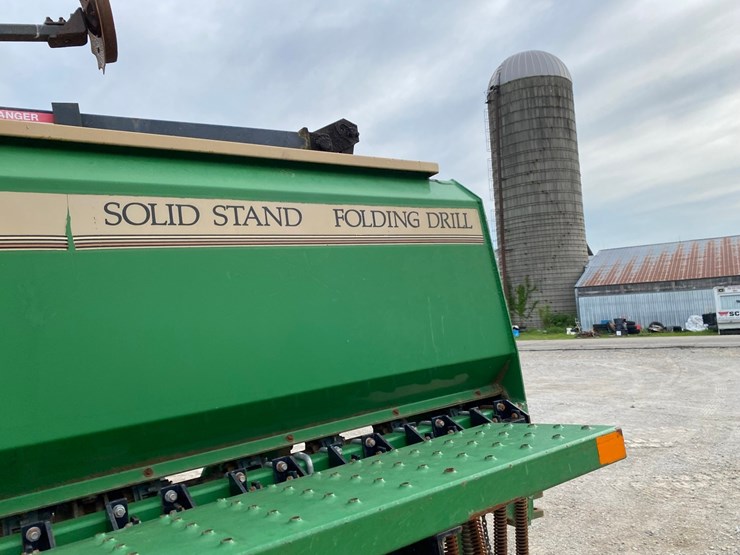 great-plains-solid-stand-30-image-42