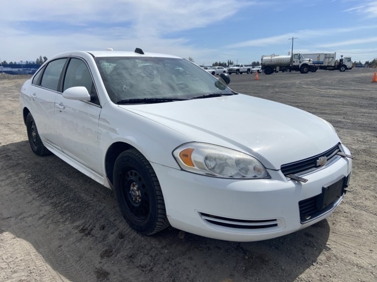 2011-chevrolet-impala-sedan-image-7