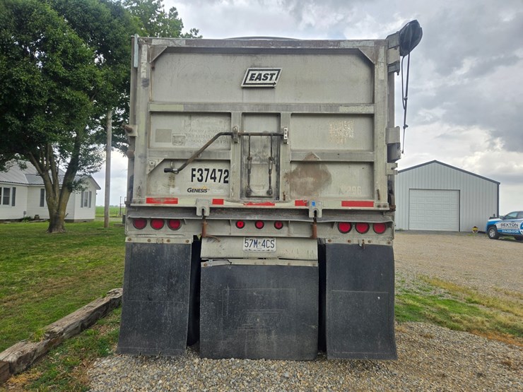 #23255-•-2006-40'-east-manufacturing-end-dump-trailer-image-17