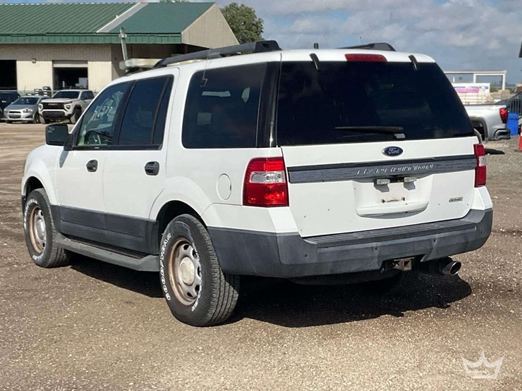 2015-ford-expedition-image-4