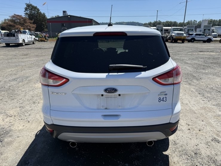 2013-ford-escape-image-5