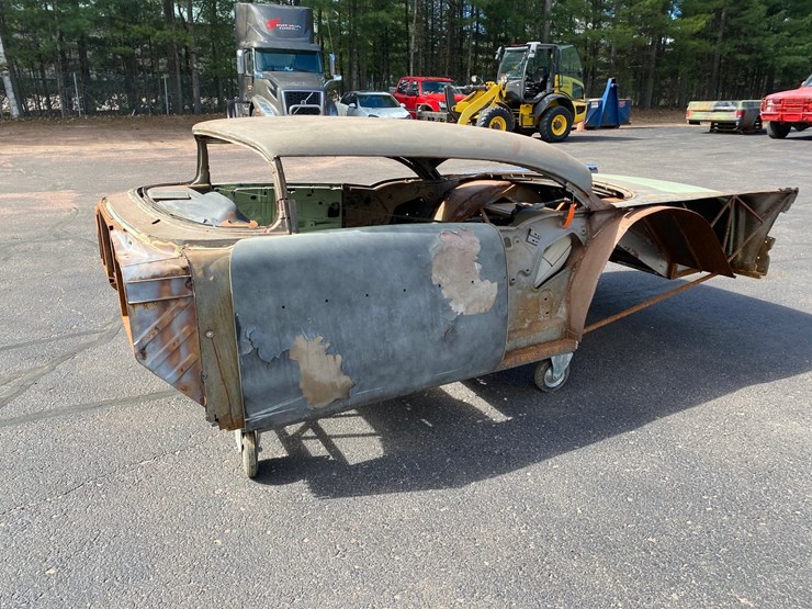 #110-•-1957-chevy-belair-2-door-hardtop-body-parts-(no-title)-(schofield,-wi)-image-14