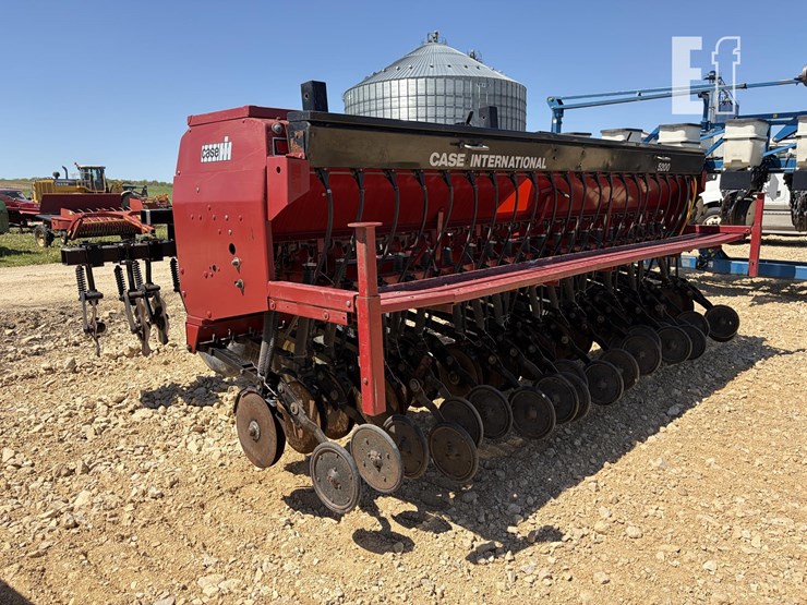 case-ih-5200-image-3