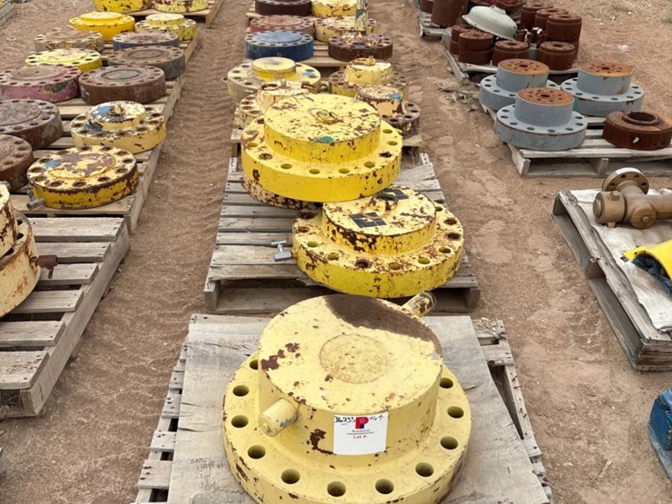 (6-pallets)-assorted-blind/-lift-flanges-&-adapter-flanges-image-2