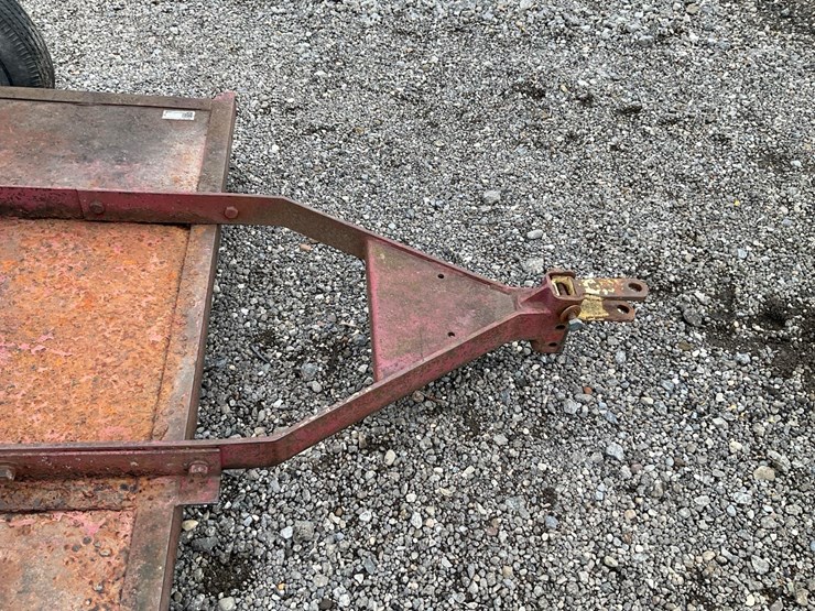 new-holland-35-image-17