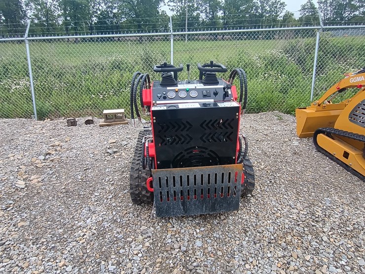 #24716-•-2025-future-380r-mini-skid-steer-image-2