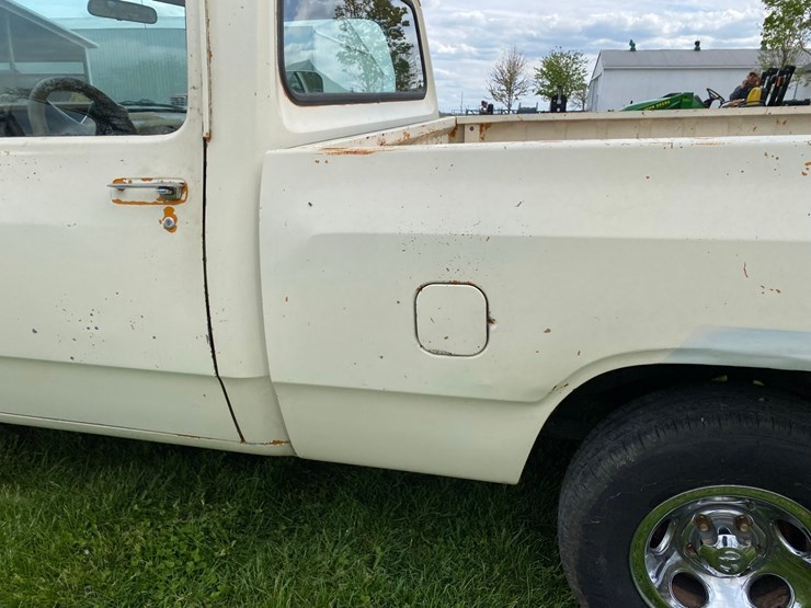 1985-dodge-150-image-20