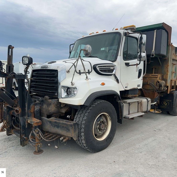 2015 FREIGHTLINER 114SD