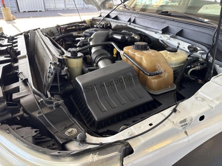 2012-ford-f450-image-19