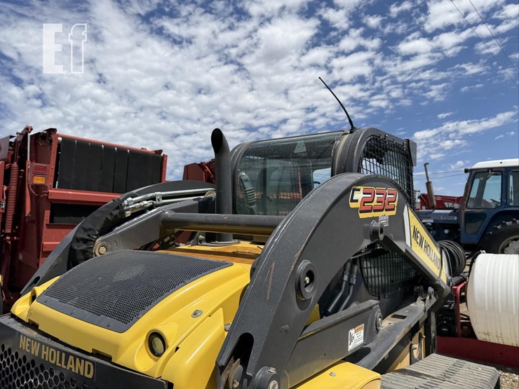 new-holland-c232-image-16