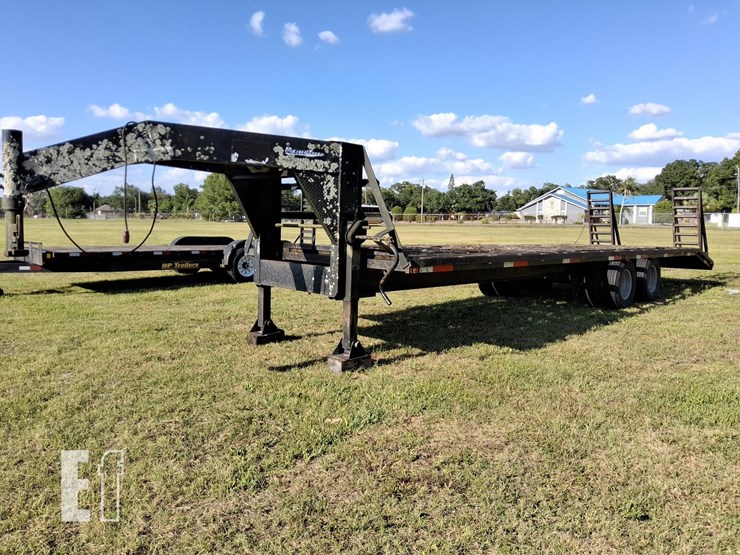 2012-patterson-30-ft-gooseneck-tandem-axle-image-3