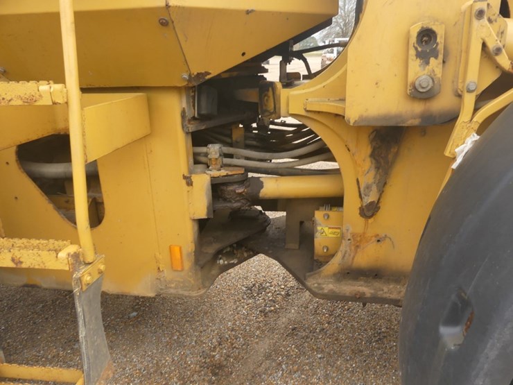 2006-caterpillar-928gz-image-12