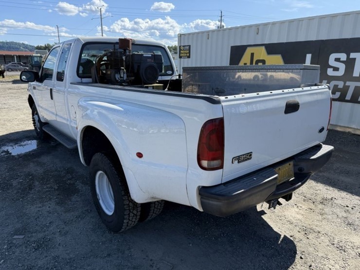 2001-ford-f350-image-6