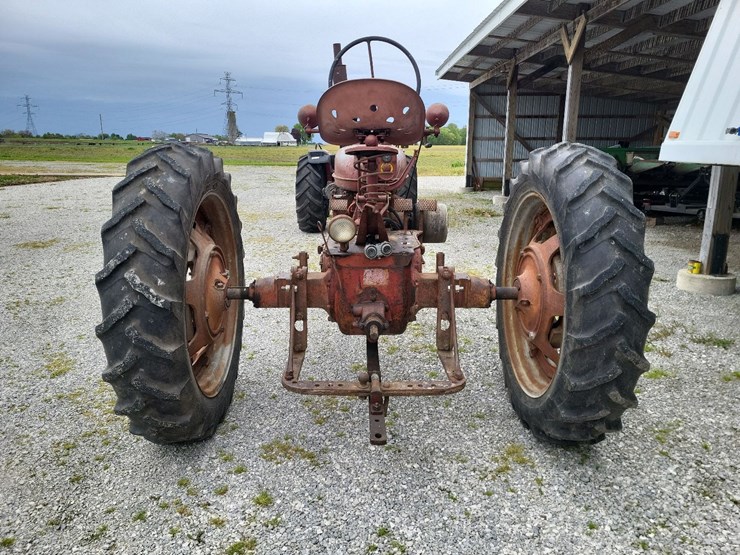 1946-farmall-h-tractor-image-4