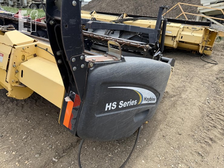 new-holland-18hs-image-12