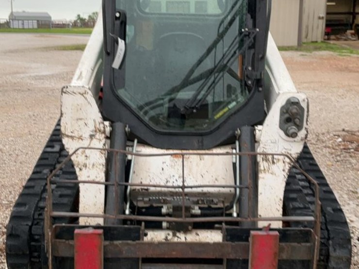 2016-bobcat-t650-image-8