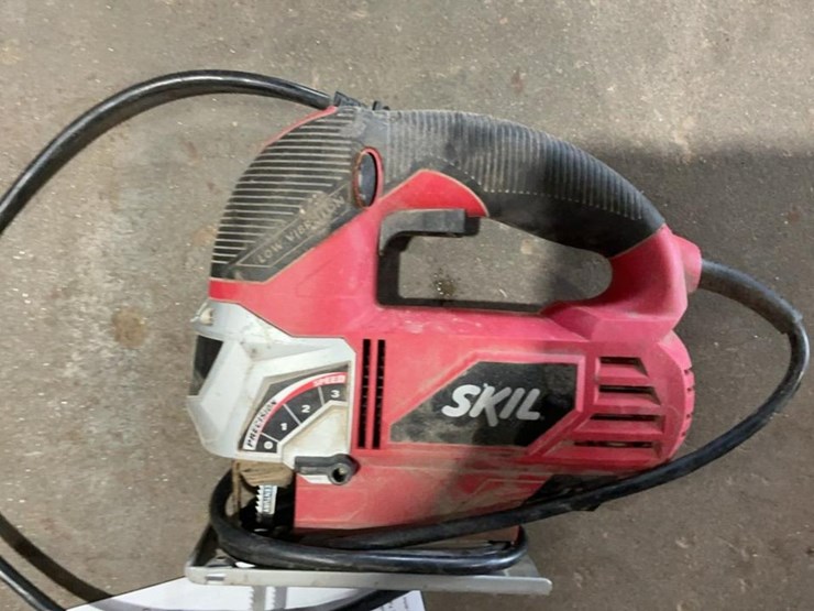 #102-•-milwaukee-grinder-and-skil-jigsaw-image-4