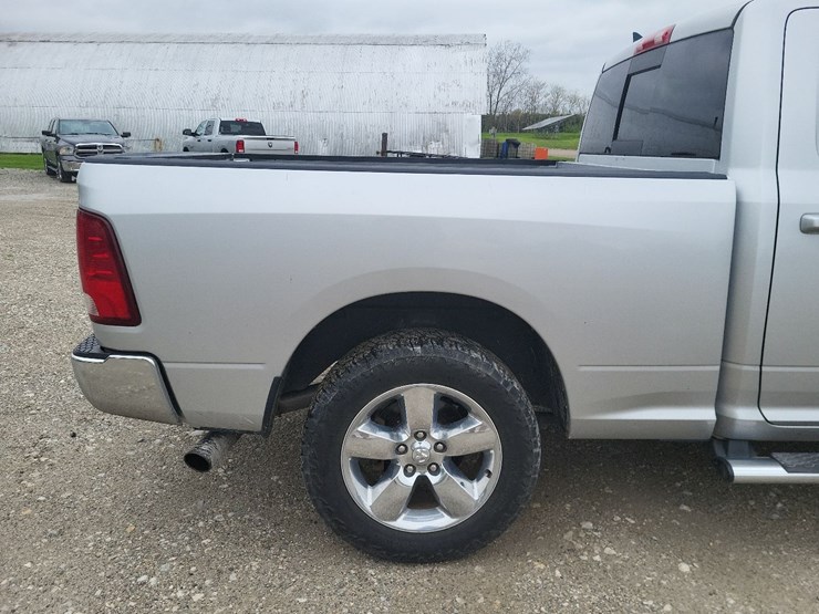 2014-dodge-1500-image-45