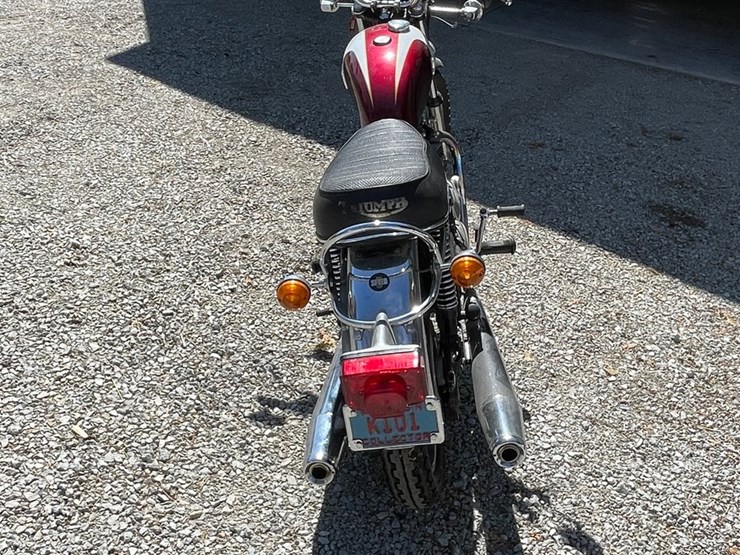#136-•-1977-triumph-motorcycle-(has-wi-title)-(waupun,-wi)-image-6