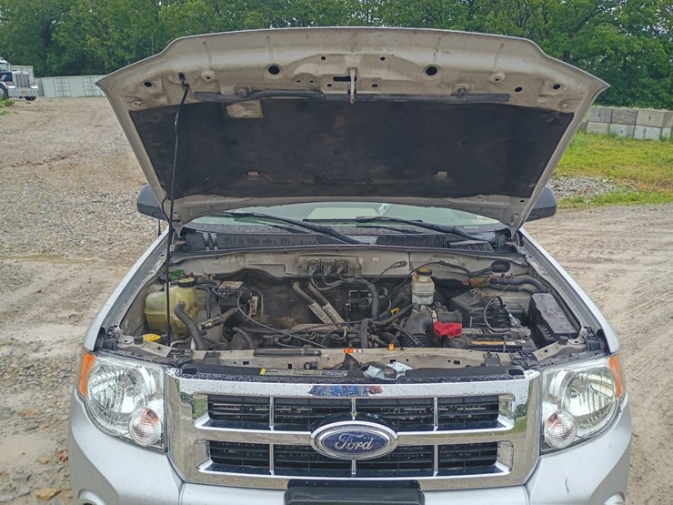 2008-ford-escape-image-17