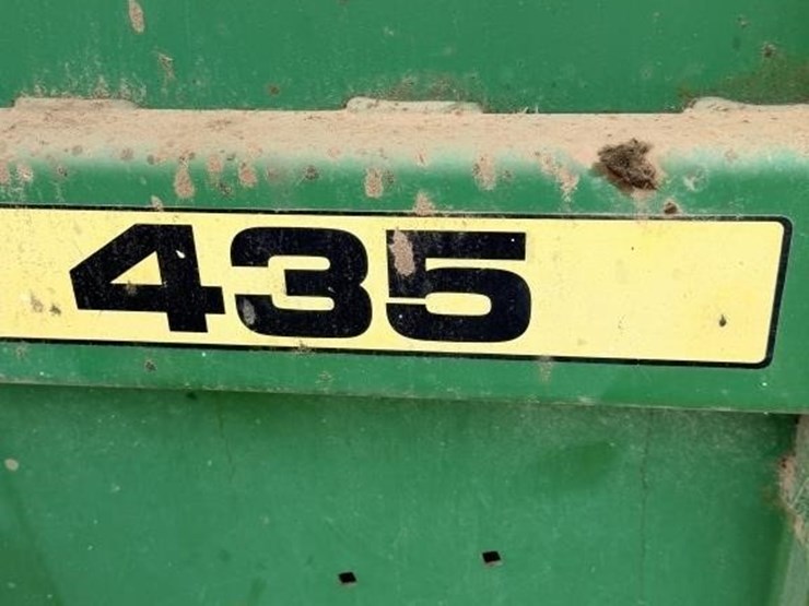 john-deere-435-image-10