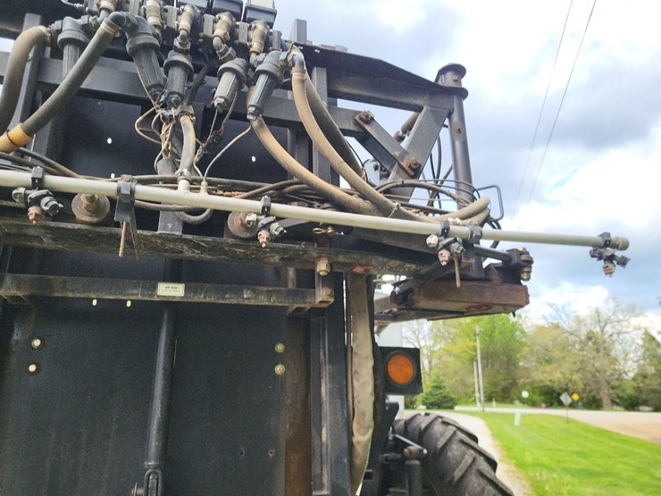 wilmar-7400-sprayer-image-25