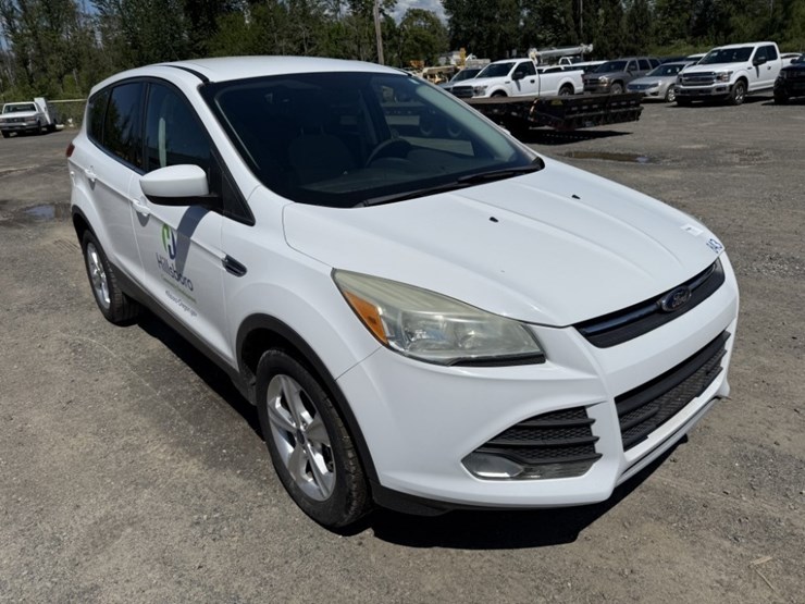 2013-ford-escape-image-2