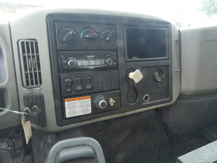 2012-international-durastar-4300-image-14